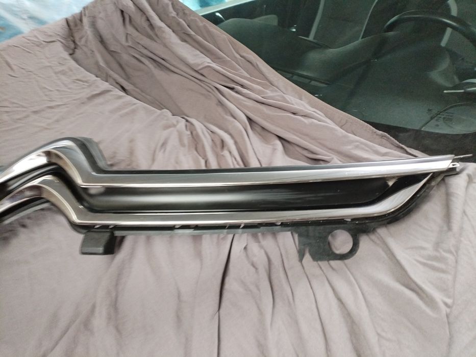 Решетка грил Ситроен Пикасо Citroen Picasso 2015 /2019г