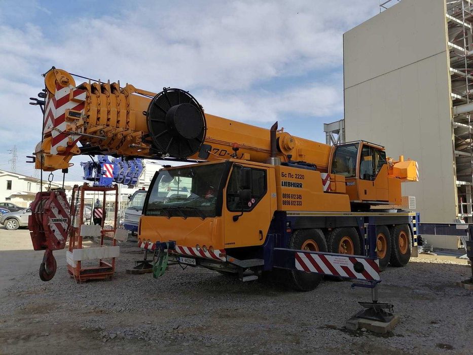 Услуги с автокранове -  Приморско,Царево,Синеморец