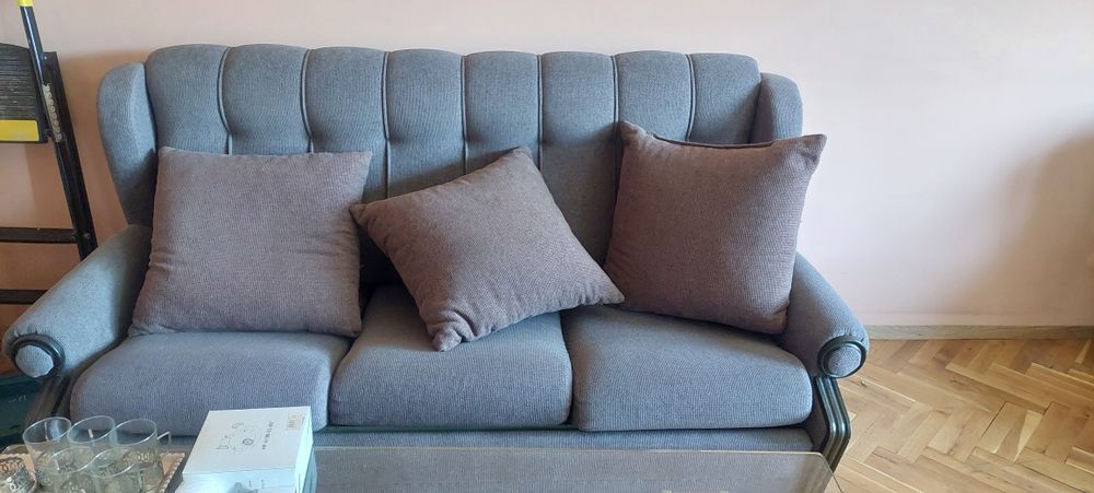 Продавам мебели и електроуред