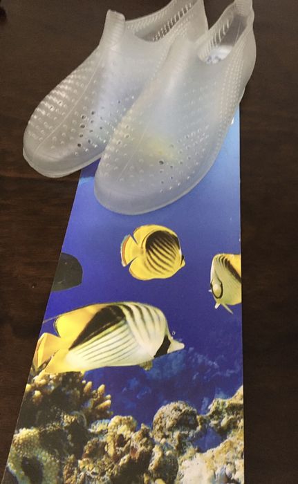 Продам аквашузы