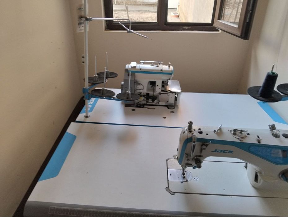 Tikuv moshina sotiladi