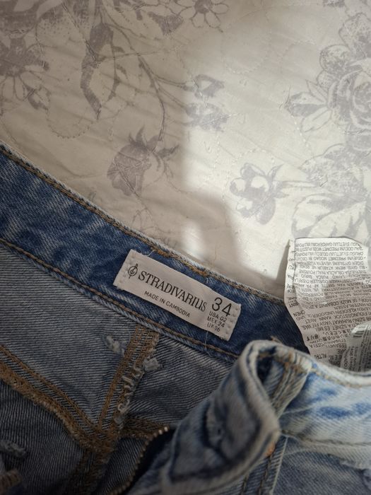 Продаются шорты (400.000)