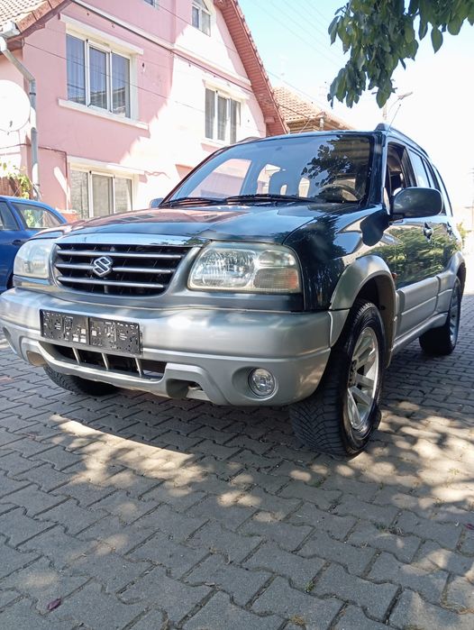 Suzuki grand Vitara Benzina 2.0 Autoturism
