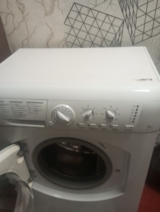 Стиральная машина Hotpoint