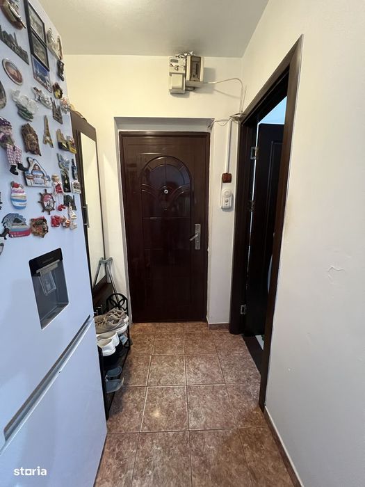 2camere transformat in 3 camere Craiovita parter/4 cu balcon centrala