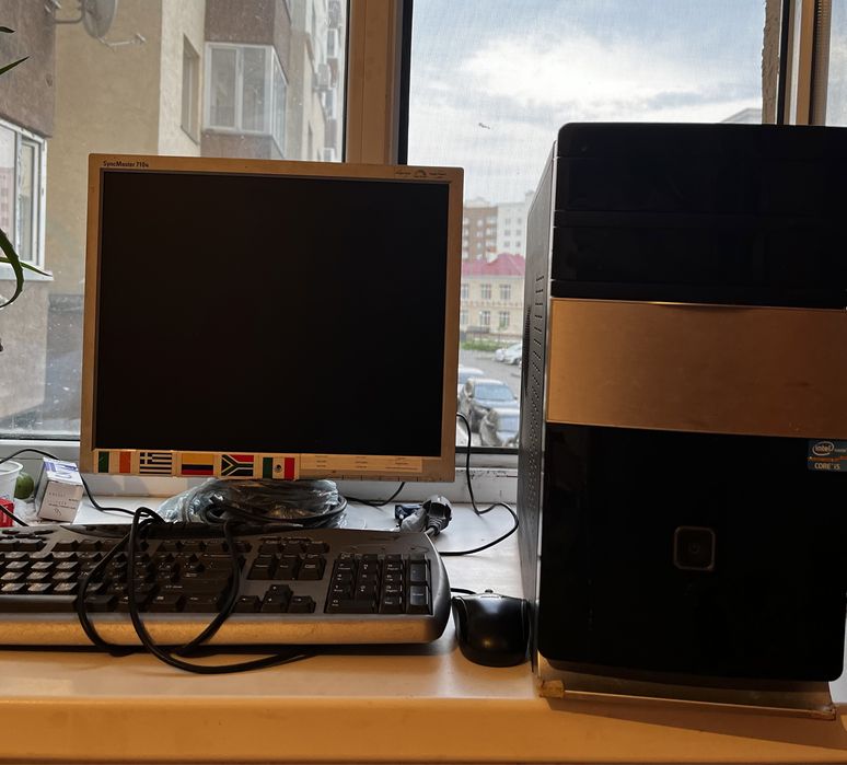 Настольный компьютер