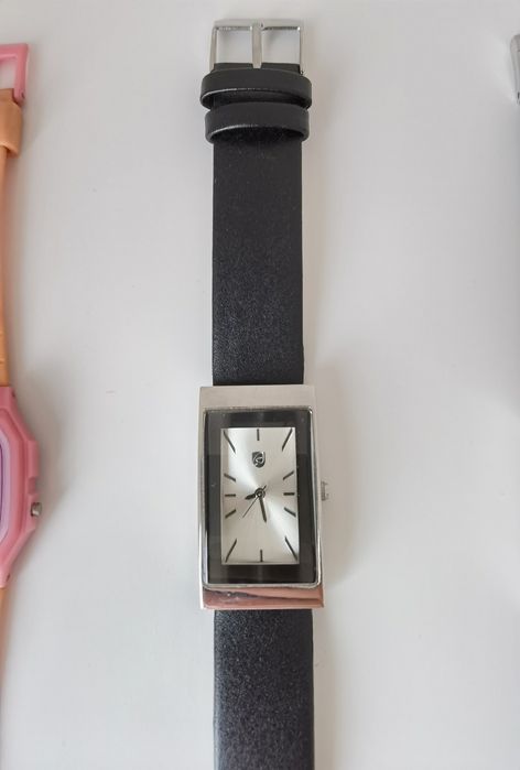 Vand ceasuri barbati/dama/copii