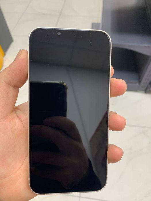 Iphone 13, 128 гб, ёмкость-82, без коробки