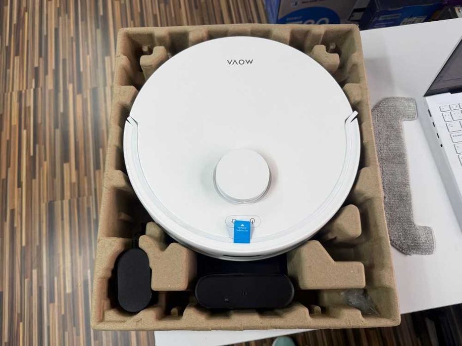 Aspirator robot Mova E20 GARANTIE 12 luni