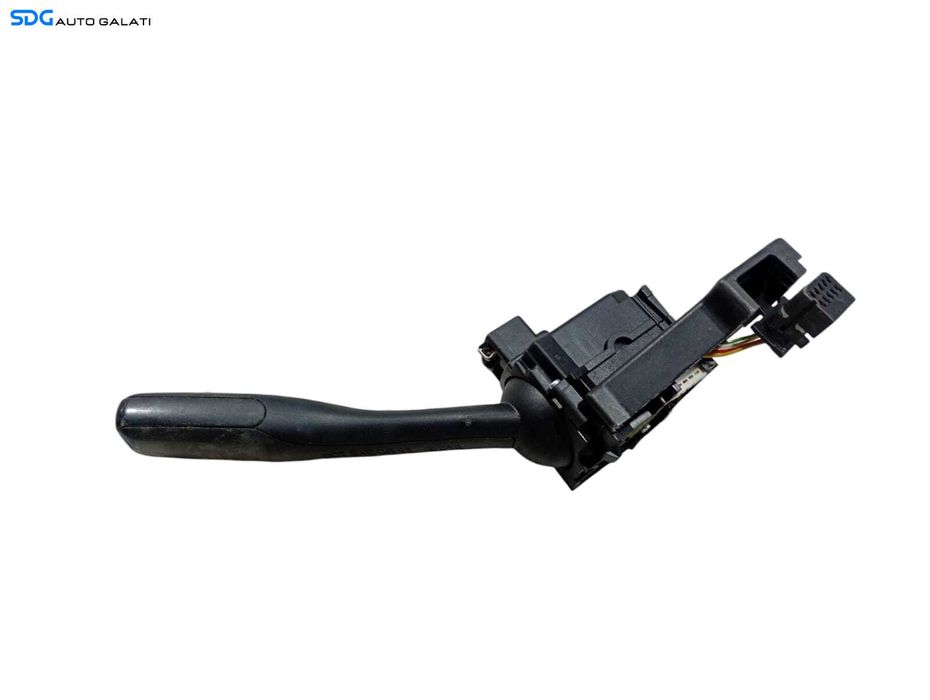 Maneta Semnalizare Faza Lunga Scurta Volkswagen Jetta 3 MK3 2005 - 2011 Cod 8P0953513C [LC0889]
