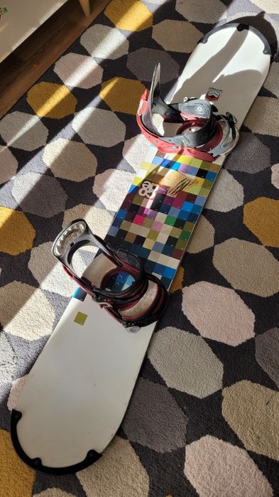 Placa snowboard FTWO 145 + legaturi Burton