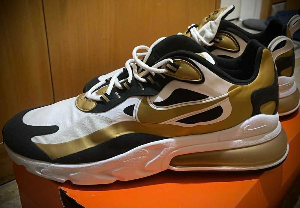 Nike Air Max 270 React Gold