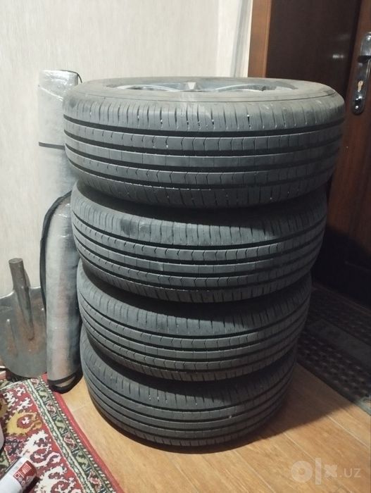 Запаска для BYD Yuan Up. 215/65/R16. В отличном состоянии