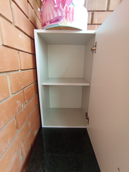 Продам кухонный  шкаф