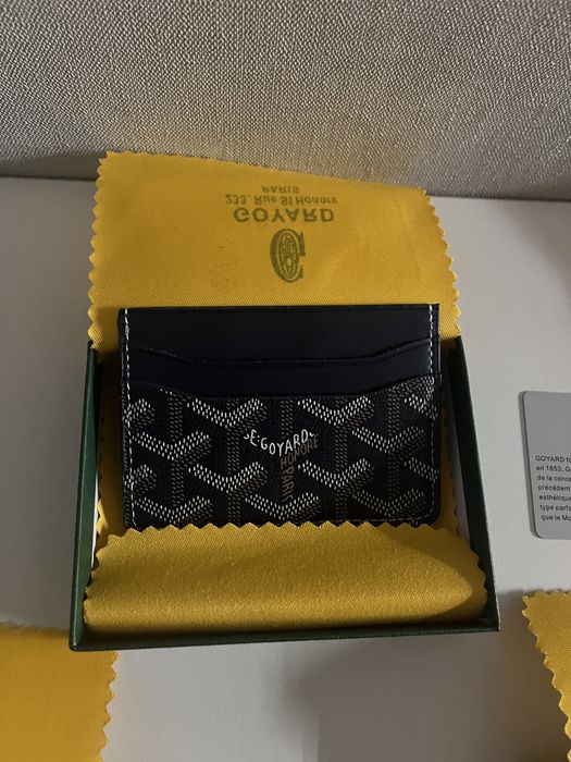 Кошельки, картхолдеры от Goyard