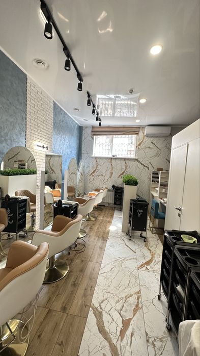 Сдаются паримахерские кресла для кератина