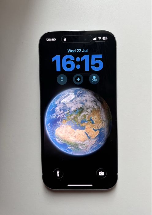 Iphone 15 simplu