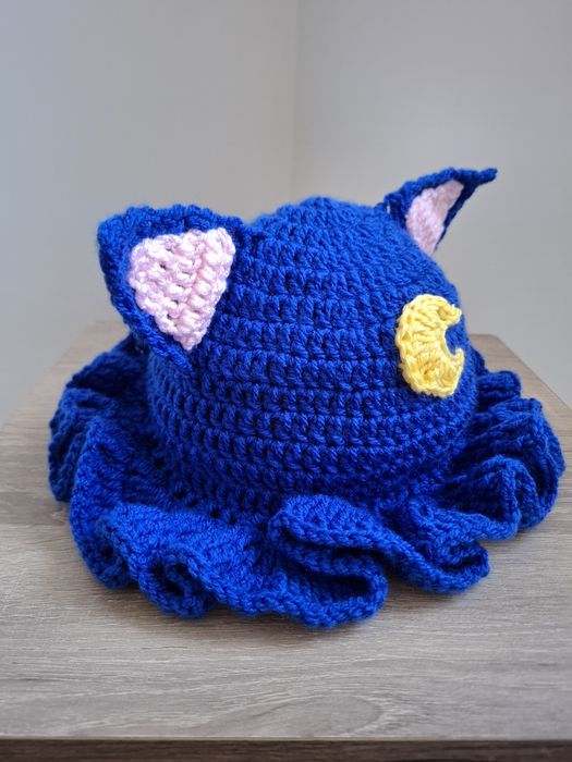 Sailor Moon Cat Crochet Buckethat
