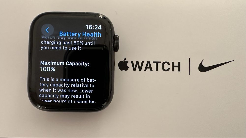 iWatch seria 6, 44 mm, bateria 100%
