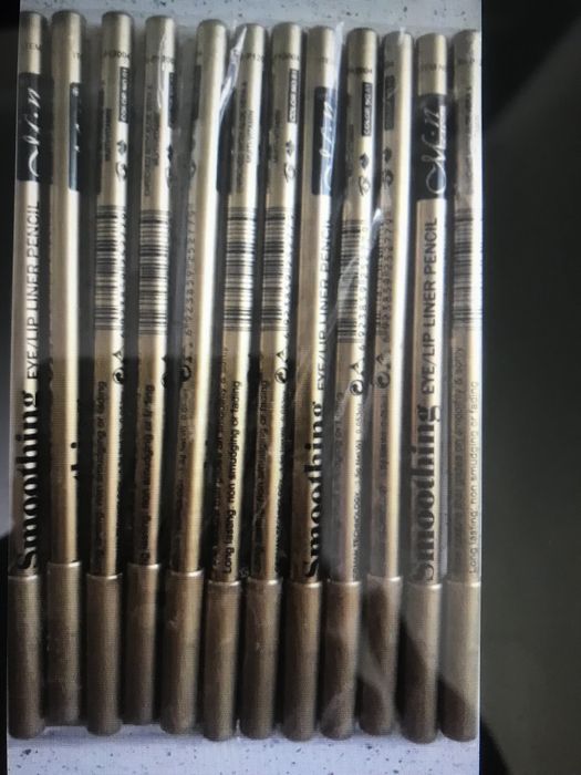 Косметический карандаш