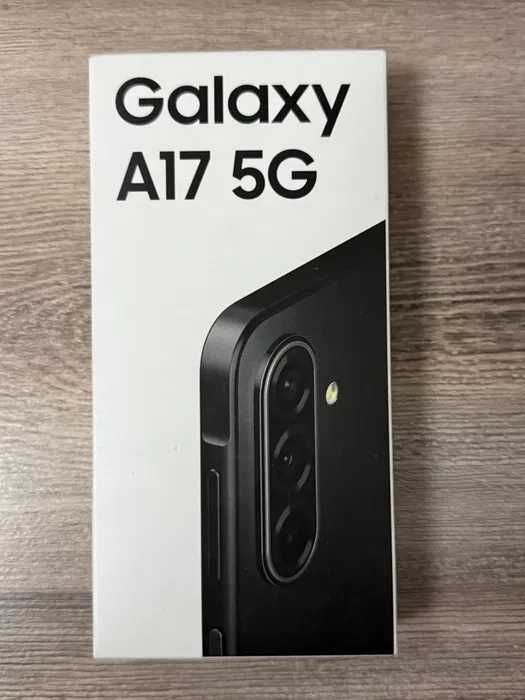 vand telefon nou la cutie samsung A17 5G