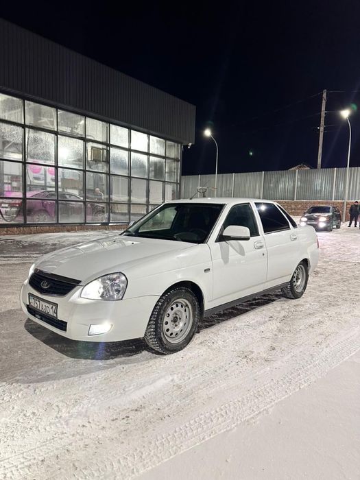 Продам приору 2013 года