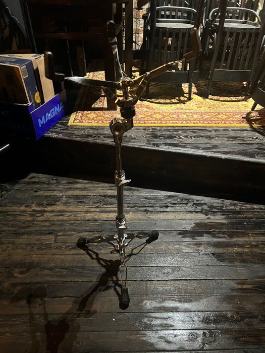 3степенна стойка за соло барабан