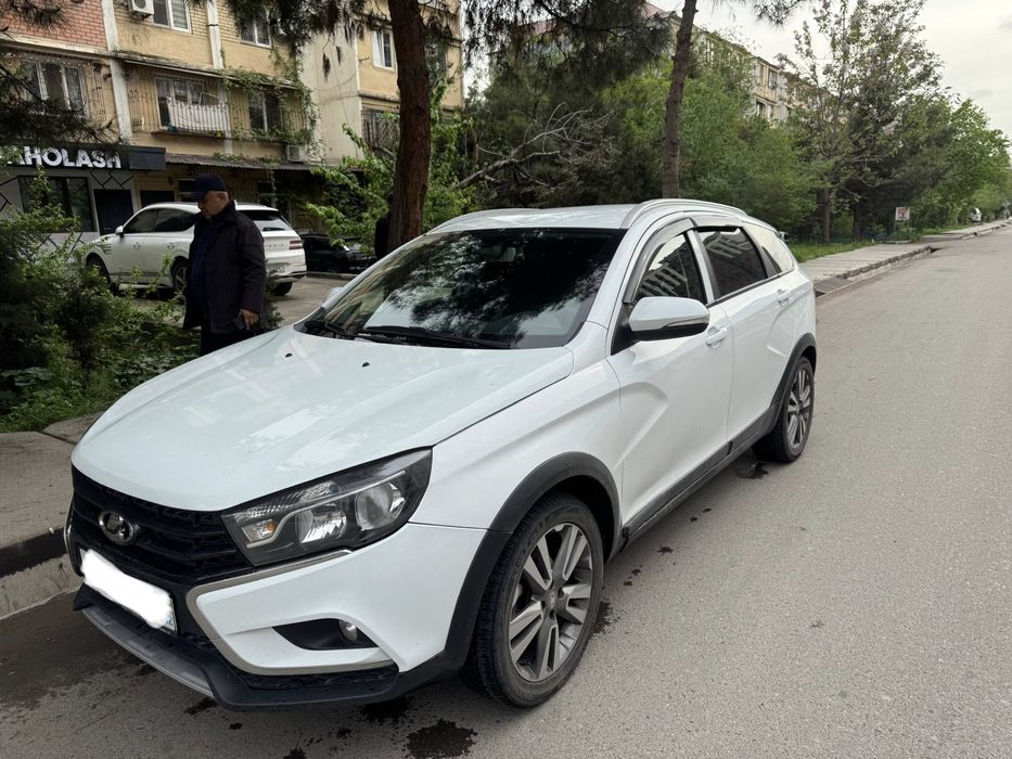 Lada Vesta 2019 состояние хорошее