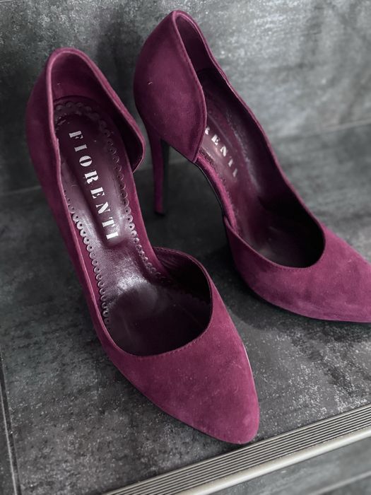 Pantofi toc piele intoarsa culoare visiuniu masura 38