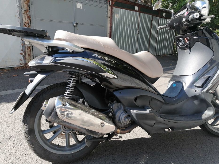 Vând scuter Piaggio Beverly 300i, an 2010, 36000 km