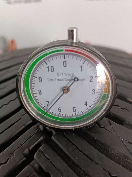 245/45/19 102W MAXXIS CP V10472 ALL SEASON