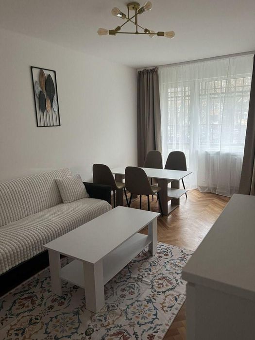 Тристаен апартамент под наем в ж.к. Дианабад, 2218696