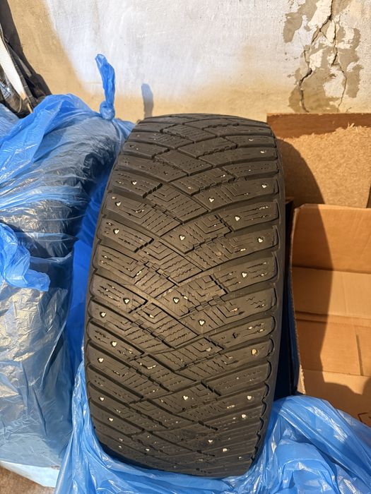 Зимние шины 17 размера GOOD YEAR
