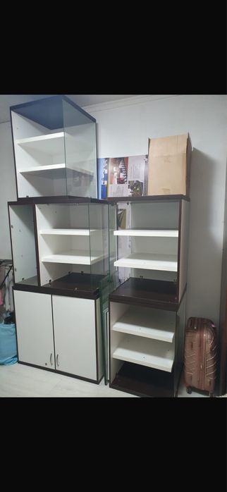 Ветрина островок кубик