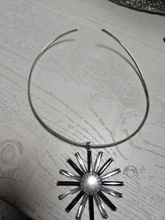 Coliere argint deosebite