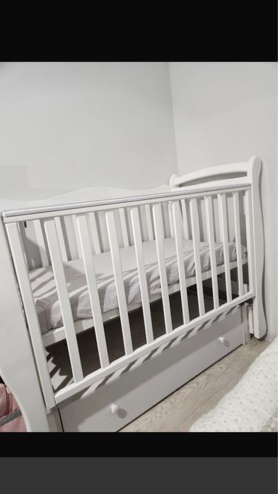 Качелька детская