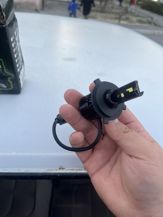 Продаю лед лампочку