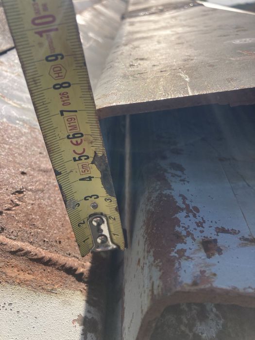 Продавам метално хале 790 кв метра