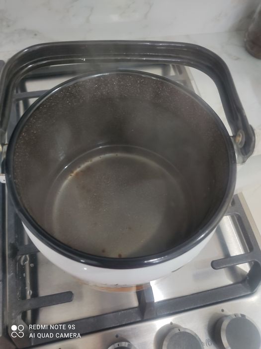 Чайник в хорошем состоянии