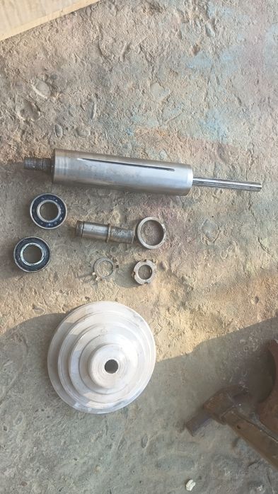 Пиноль  шкив шлицевая втулка на сверлильный станок 2м112