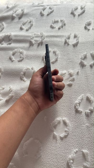 Iphone 16 pro black