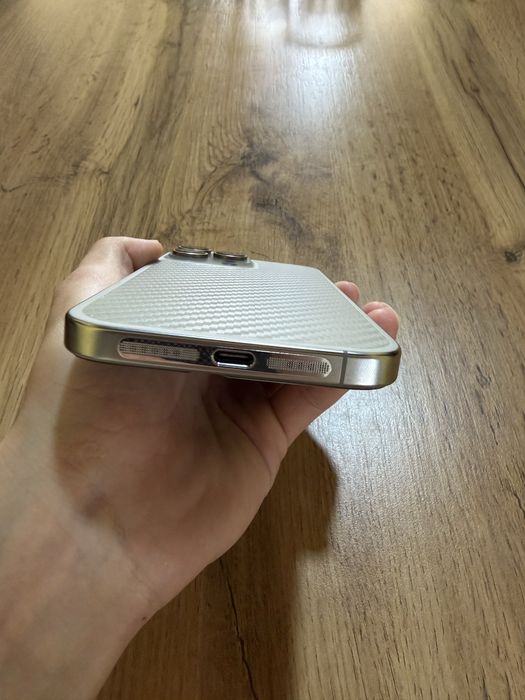 Айфон 16 Pro max