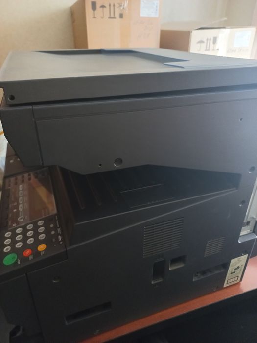 Ксерокс МФУ Kyocera Taskslfa 181