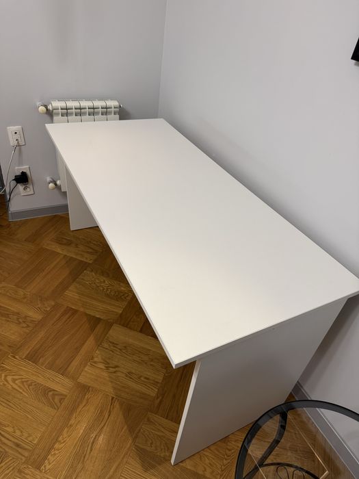 Стол компьютерный