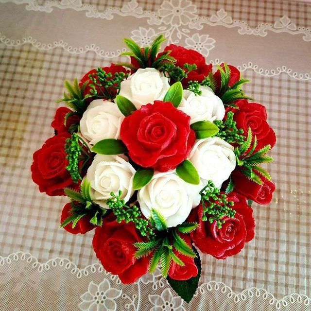 Har hil turdagi sovun va kapalak gullar