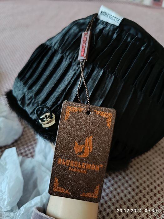 Норковая шапка женская