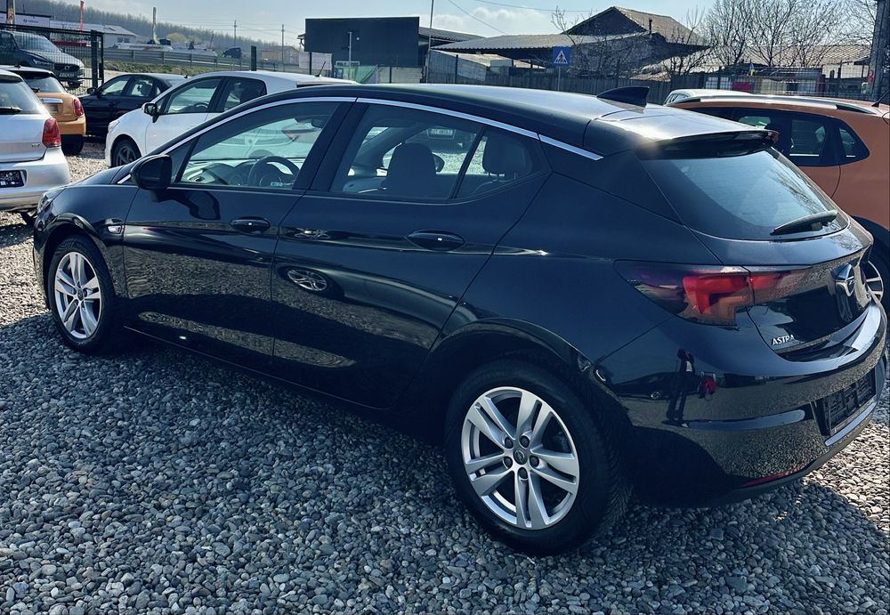 Opel astra k 2018