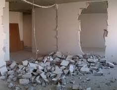 Демонтажные работы с вывозом мусора