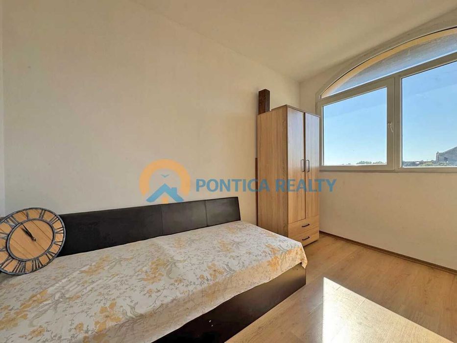 Продава се Двустаен апартамент в к.к. Слънчев бряг - 49 кв.м за 960 €/кв.м - Снимка #1