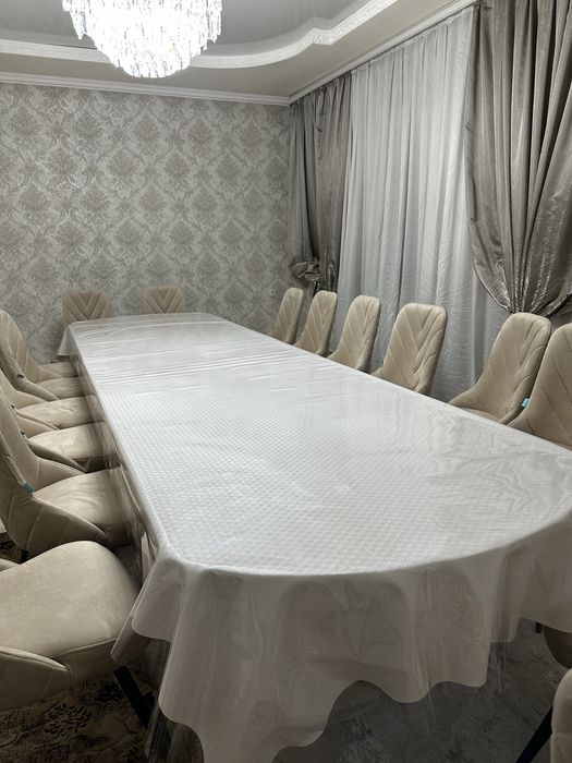 Стол бу , в очень хоршем состоянии